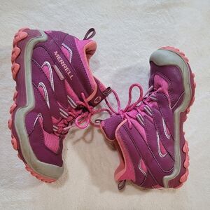 Merrell Girl's Chameleon 7 Waterproof Hiking Boots in size 12.5 US